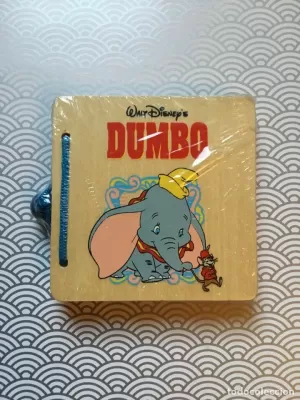DUMBO / LIBROS DE MADERA + 3 AÑOS